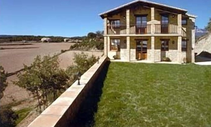 Montclar Cottage | Self catering Cal Rale for 10 people