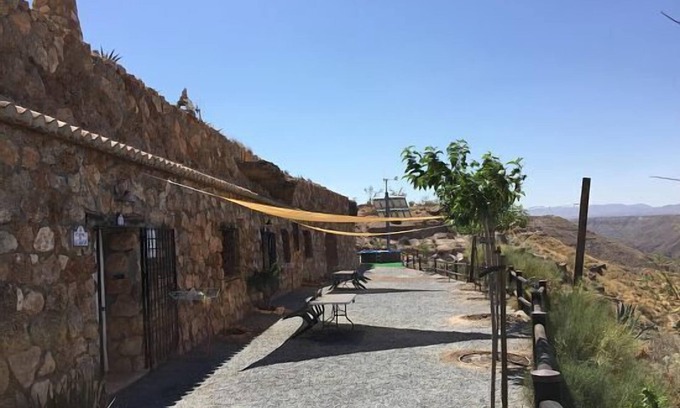 Gorafe Cottage | Self catering Cuevas el Torriblanco for 5 people