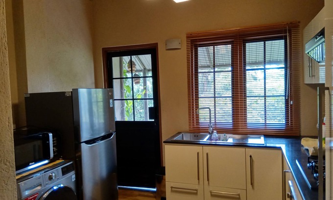 Kottawa Town House | Self Catering Home (2 BHK AC/HW) at Kottawa Town