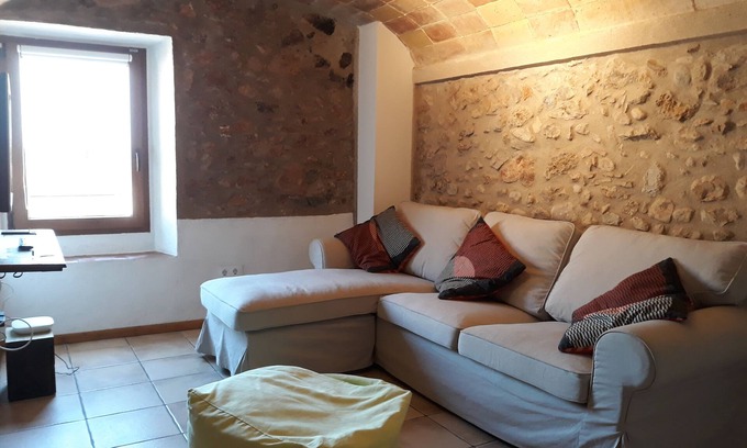 Albons Cottage | Self catering Turisme Rural Cal Pastor d'Albons for 6 people