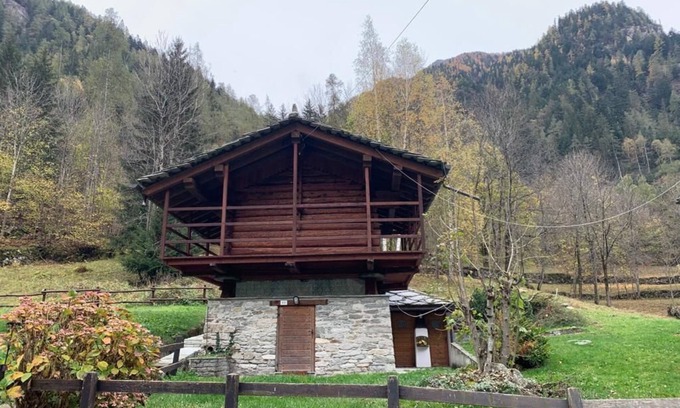 Gaby Ski Chalet | Self-contained chalet with garden and all amenities. Preference x seasonal rental