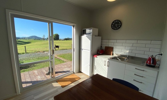 Motupipi Apartment | Self contained unit in a rural setting, 5 min to town and beach!