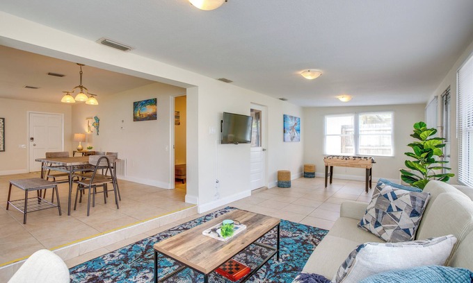 Seminole House | Seminole House w/2 Covered Lanais & Gas Grill!