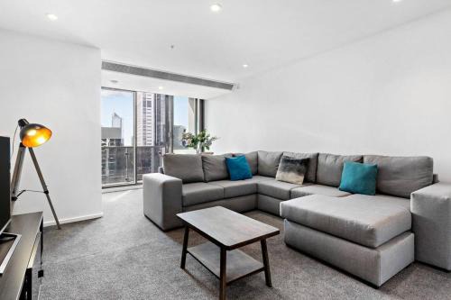 Southbank Apartment | 'Sensational Southbank' A Modern Resort style Stay