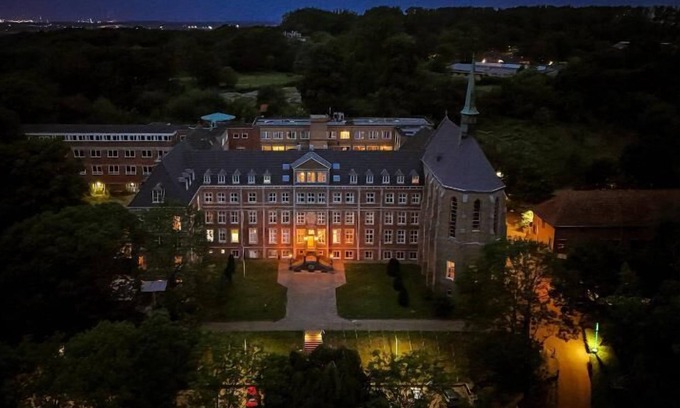 Sittard Hotel | SEPHS Hotel