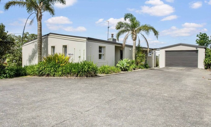 Whitford House | Serene Breeze Escape with estuary view