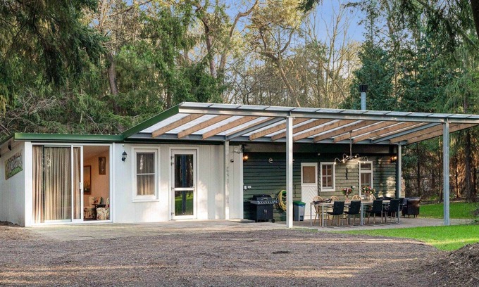 Municipality of Boekel House | Serene Holiday Home in Boekel with Private Hot Tub