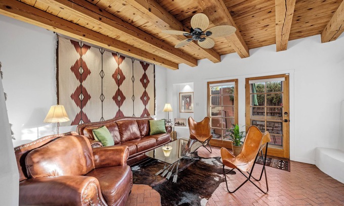 South Capitol House | Serenidad - Walk Everywhere, Kiva Fireplace