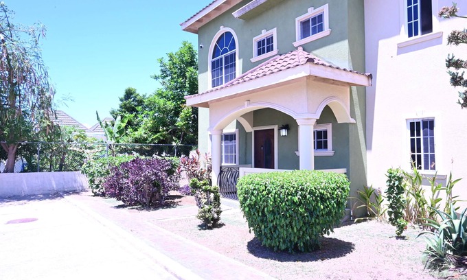 IronShore Estates House | SERENITY COVE -Cozy 2-bedroom townhome in peaceful Greenwood, Montego Bay.