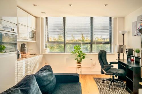Haywards Heath Apartment | Serenity Suite