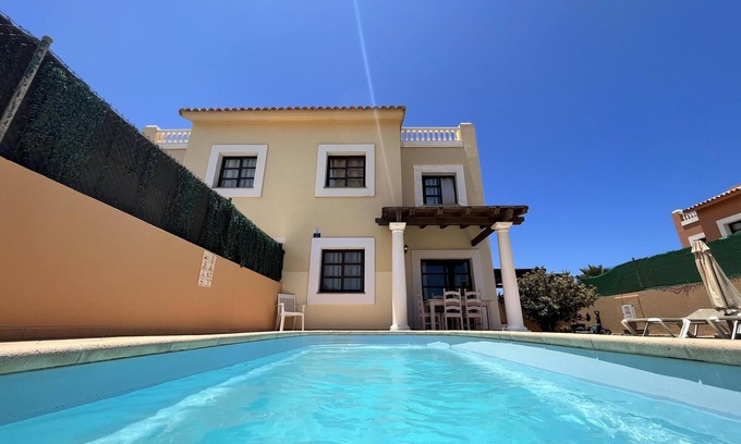 Geafond Villa | Serenity Villa in Geafond - Perfect for Relaxation