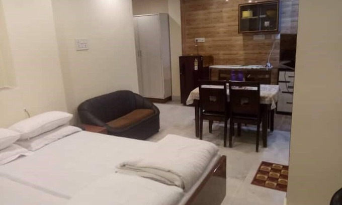 Taltala Apartment | Service Apartments Park Street
