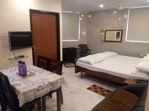 Taltala Apartment | Service Apartments, Park Street, Calcutta