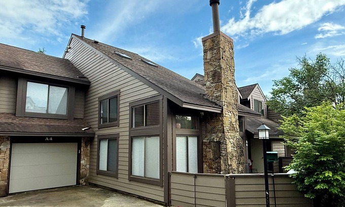 White House | Seven Springs ski in, ski out two bedroom and loft for year round fun.