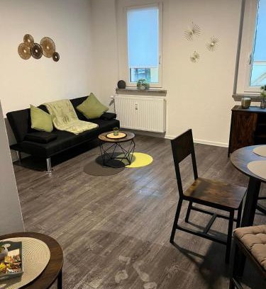 Crimmitschau Apartment | Seyfarthrooms - Crimmitschau 3 - zentrale Lage, gute Anbindung, voll ausgestattet