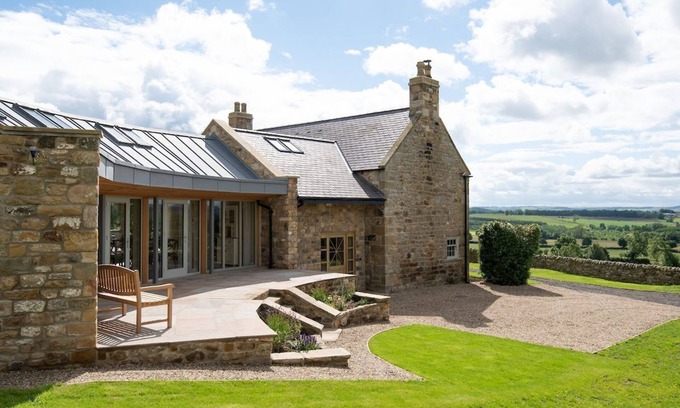 Corbridge Cottage | Shepherd's House - a fabulous four-bedroom farmhouse and courtyard conversion
