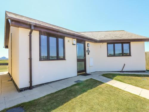 Longrock House | Shoreline