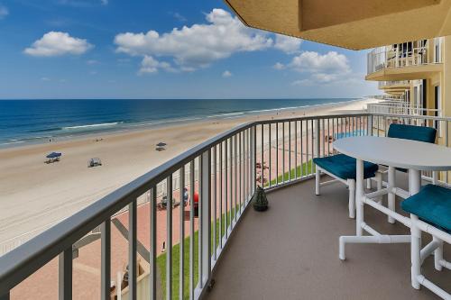 Daytona Beach Shores Apartment | Shores Club 505
