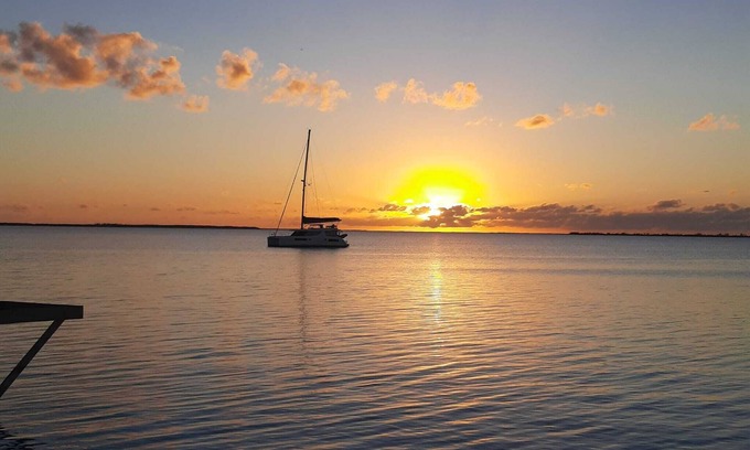 Tarpum Bay Cottage | Shorline Cottages