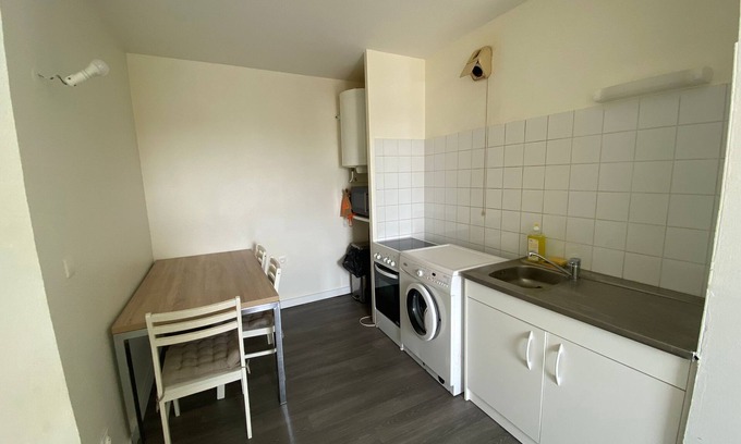 Bron Apartment | Short-term rental