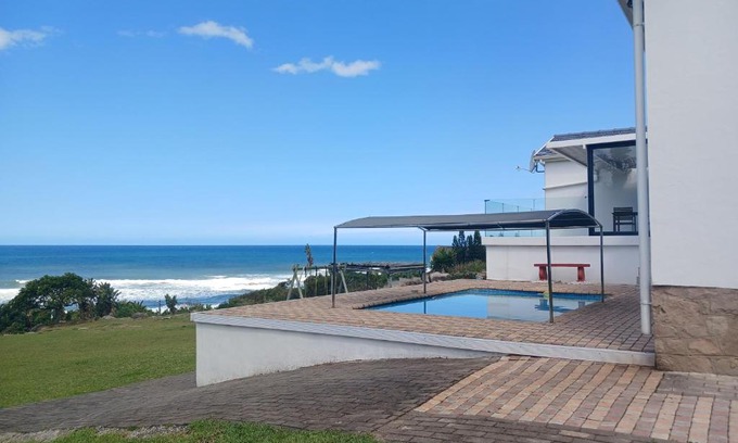 Ramsgate Beach House | Shotleft on Wye RD