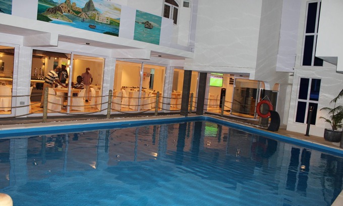 Quatre Bornes House | Sikamifer Tourist Resort