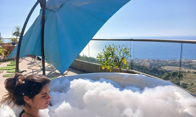 Ghazir Apartment | Silvia's Seaview Penthouse with jacuzzi