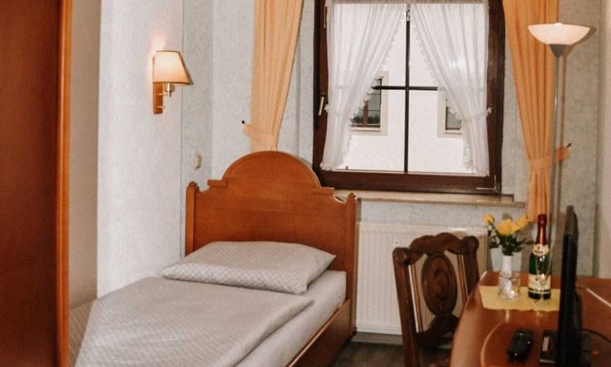 Torgau Cottage | Single room 4 - Pensionsgasthof Deutsches Haus