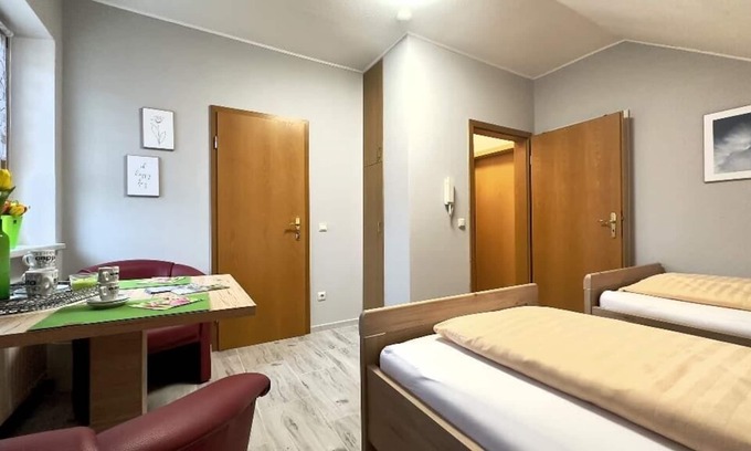 Friedenfels Apartment | Single room apartment