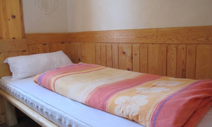 Wangelin Apartment | Single room Benedikt - House Lehmkloster am Wangeliner Garten with 5 single rooms