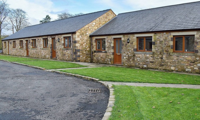 Preston Cottage | Six Dorchester Drive - UK32627