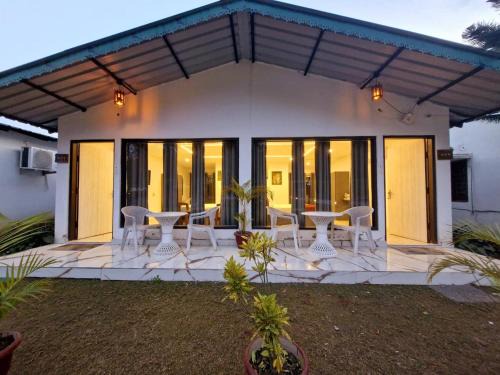Bail Parao Hotel | Six seasons resort