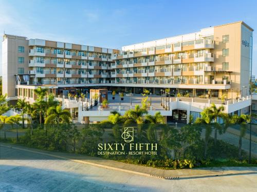 Bacolod Hotel | SixtyFifth Destination Resort Hotel