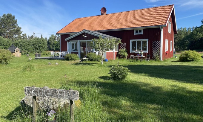 Varnamo O House | "skuggebo Gårdsjön" am Ruskensee