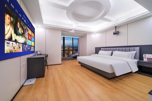 Yuzhong Hotel | Sky Congbo High-altitude River View Hotel