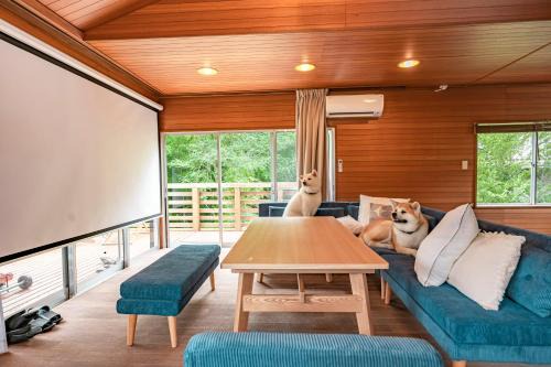 Yawatano House | Sky Deck Base