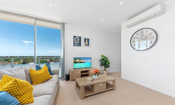 Burwood Apartment | Skyview Comfy Apt in Centre of Burwood