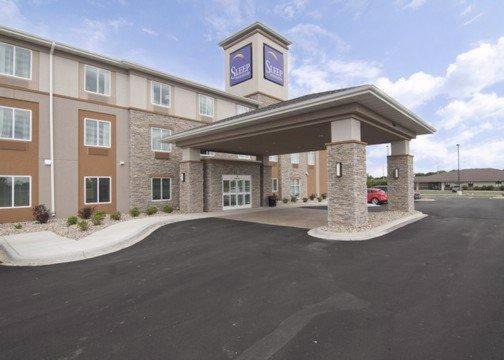 Marshall Hotel | Sleep Inn & Suites Marshall - University Area