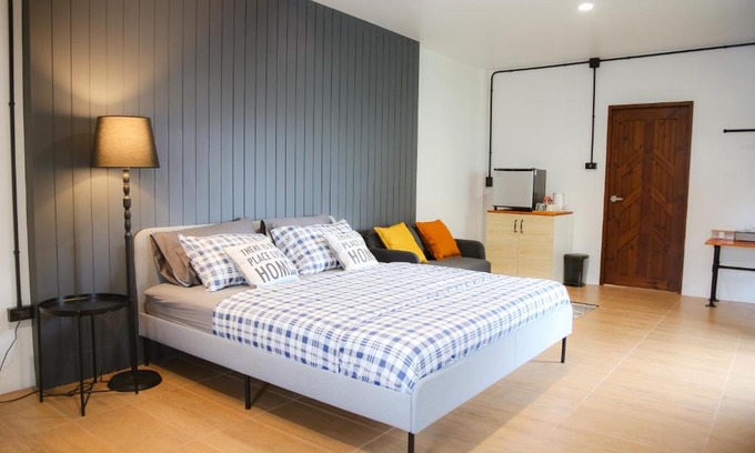 Chim Phli House | SLEEP SLEEP SUANPHAK
