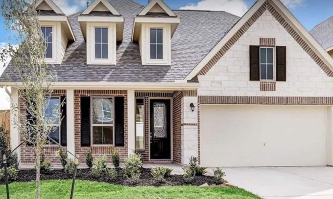 Missouri City House | Sleeps 8 - Cozy, Quiet & Private Retreat