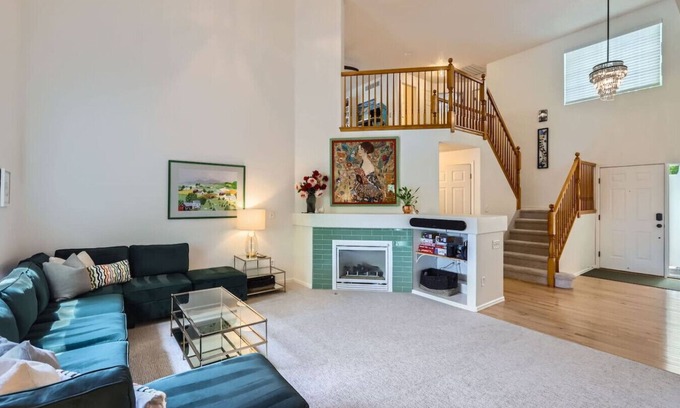 Erie House | Sleeps 9 - Family Retreat - Scenic Trails - Views