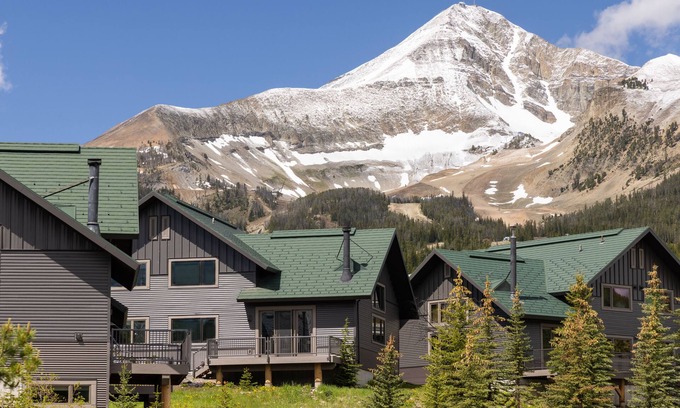 Big Horn Condo | Slopeside condo within walking distance to Big Sky Resort
