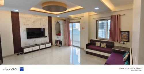 Pune Apartment | SM Home Stay