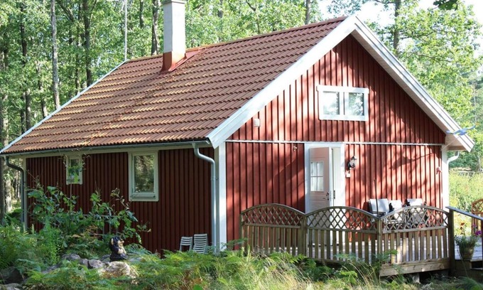 Oskarshamn House | Småland vacation in the forest between lakes and the Baltic Sea coast