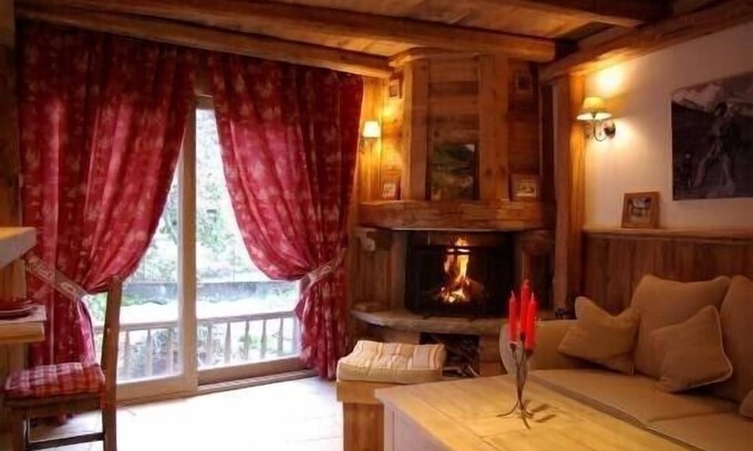 Le Praz Ski Chalet | Small charming chalet in old wood mountain atmosphere and warm guaranteed