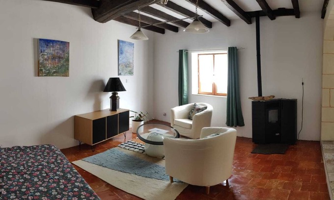 Huille House | Small house in the heart of a 15th century property.