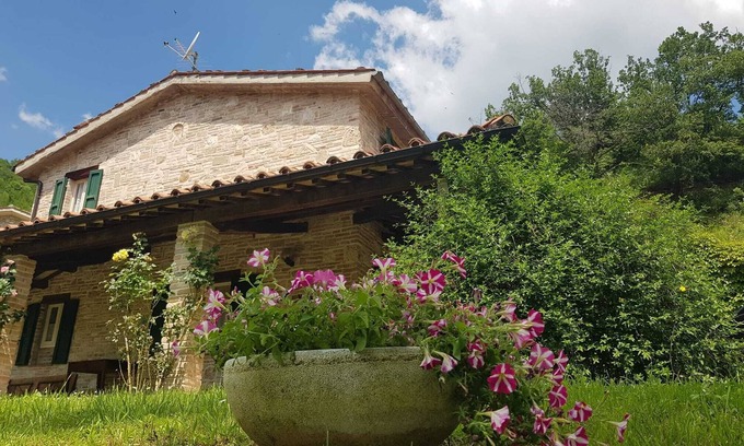 Amandola House | Small villa nestled in the Sibillini National Park