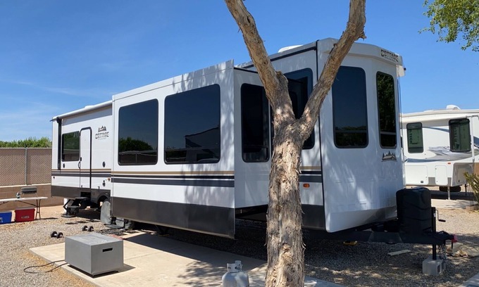 Yuma House | SNOWBIRDS - RV CEDAR CREEK COTTAGE
