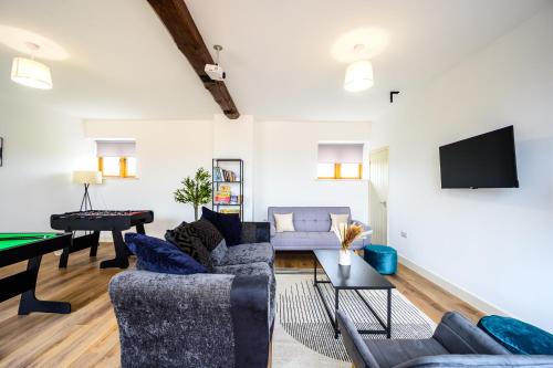 Wollerton House | SNOWDROP BARN - Located in Shropshire, great stay for friends & families with a hot tub