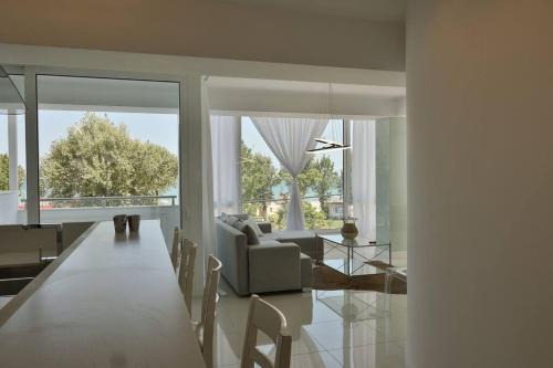 Olymbiaki Akti Apartment | Soi's Apartment I